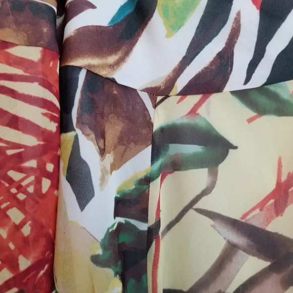 Chico's Womens Pleated Asymmetrical Skirt Sz 10 Multicolor Tropical Floral Flowy - Picture 5 of 11